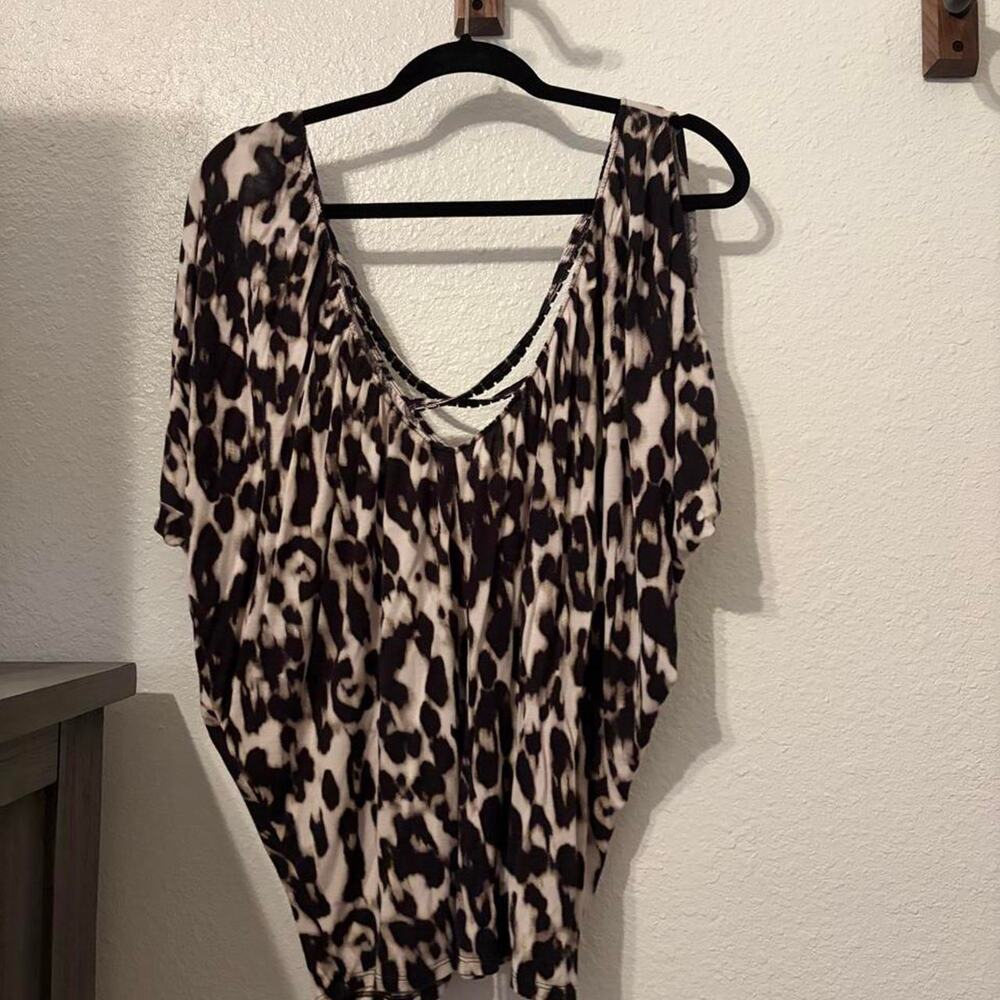 Guess Leopard Print Top